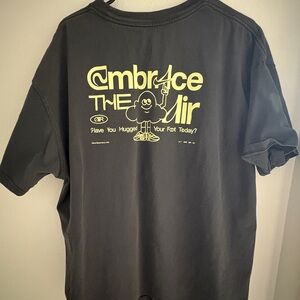 Nike Sportswear Air Hug Your Foot Tshirt